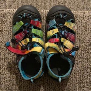 Boys size 3 tie-dye Keens. Good condition. Bought new. $60.